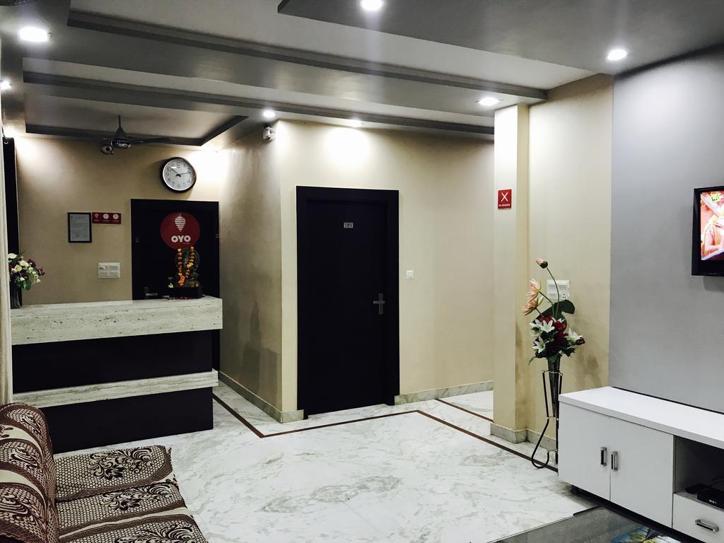 Hotel Aaradhya Residency Agra  Esterno foto