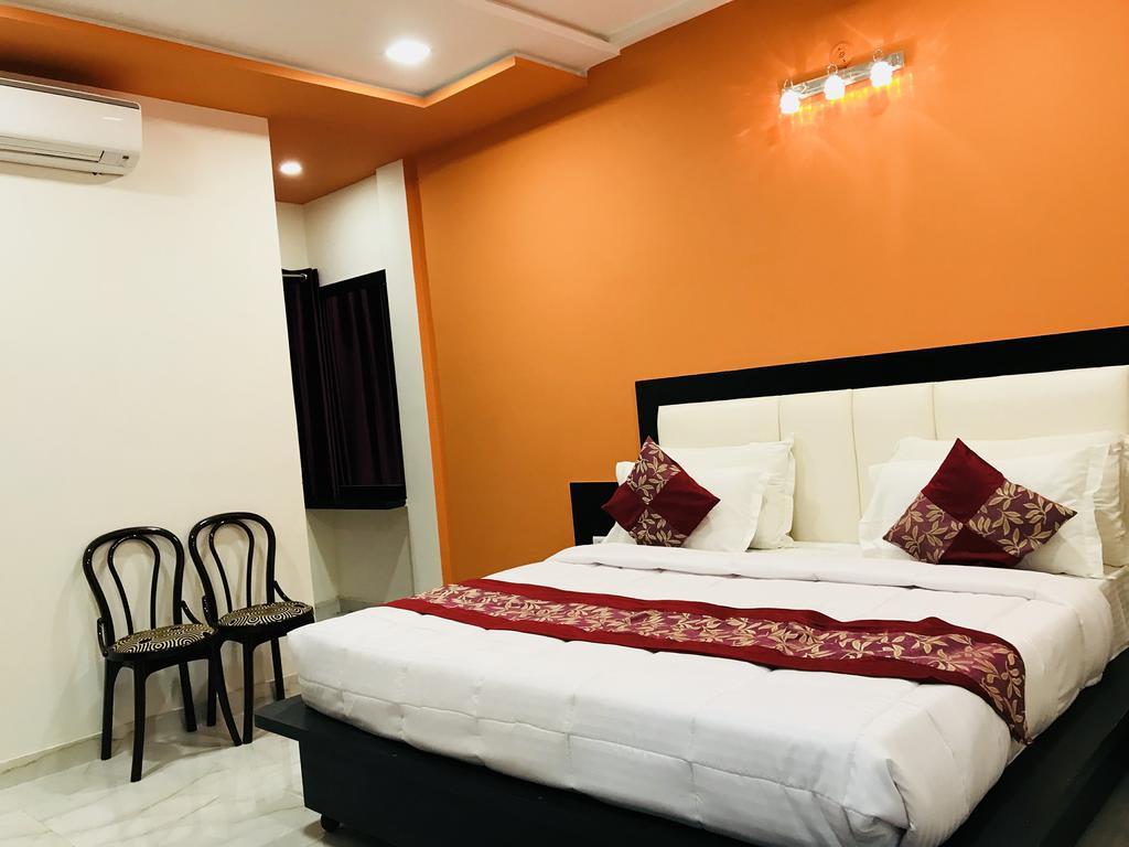 Hotel Aaradhya Residency Agra  Esterno foto
