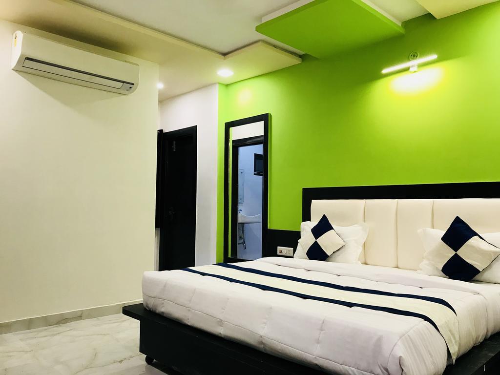 Hotel Aaradhya Residency Agra  Esterno foto