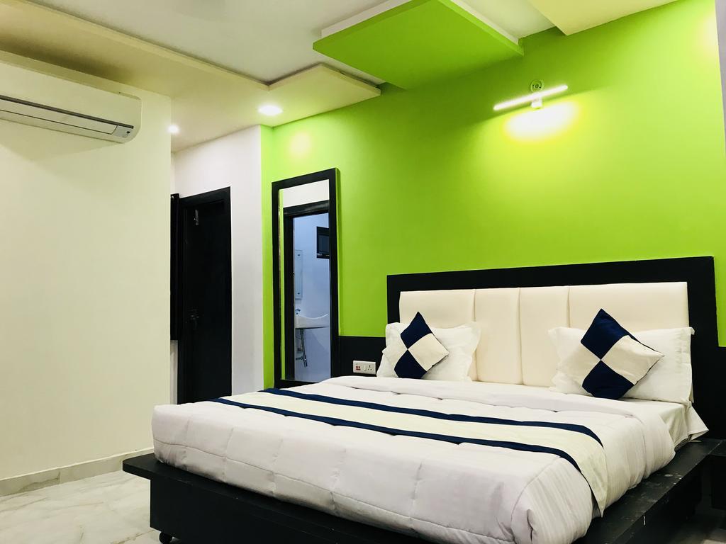 Hotel Aaradhya Residency Agra  Esterno foto