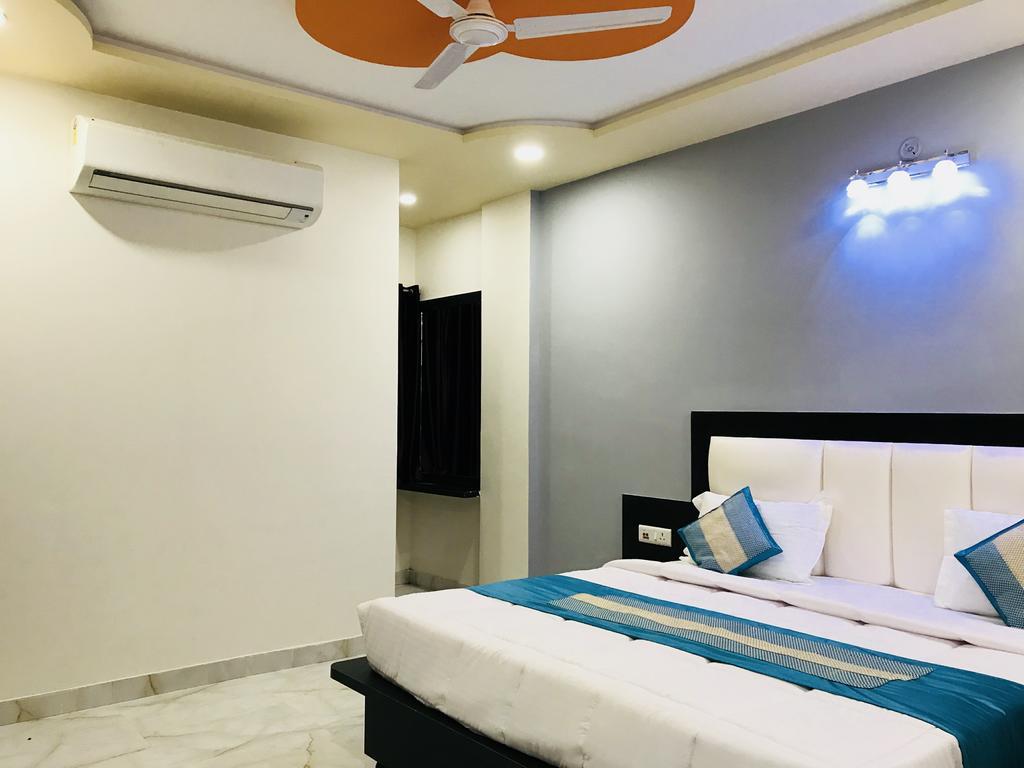 Hotel Aaradhya Residency Agra  Esterno foto
