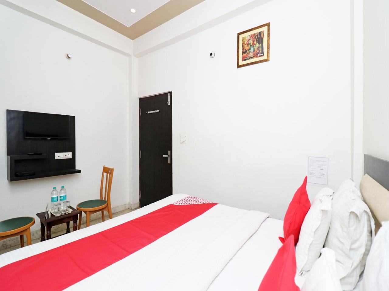 Hotel Aaradhya Residency Agra  Esterno foto