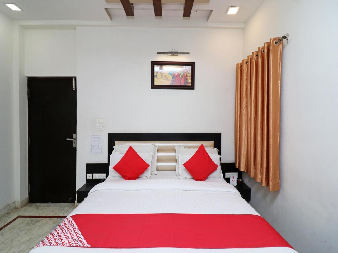 Hotel Aaradhya Residency Agra  Esterno foto