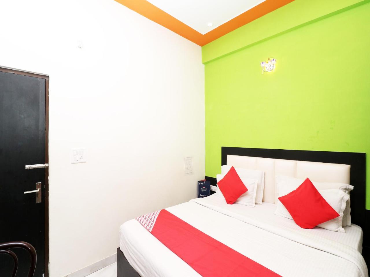 Hotel Aaradhya Residency Agra  Esterno foto
