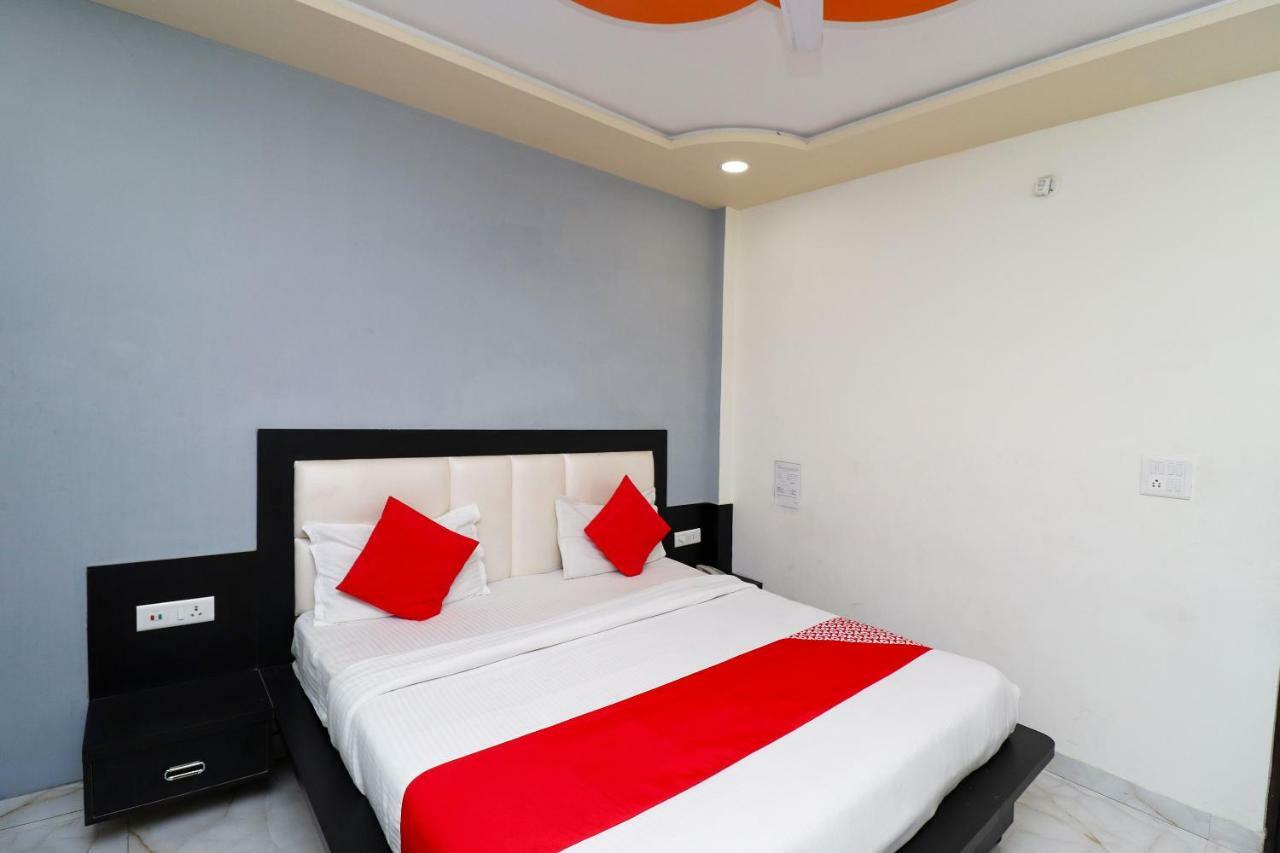 Hotel Aaradhya Residency Agra  Esterno foto