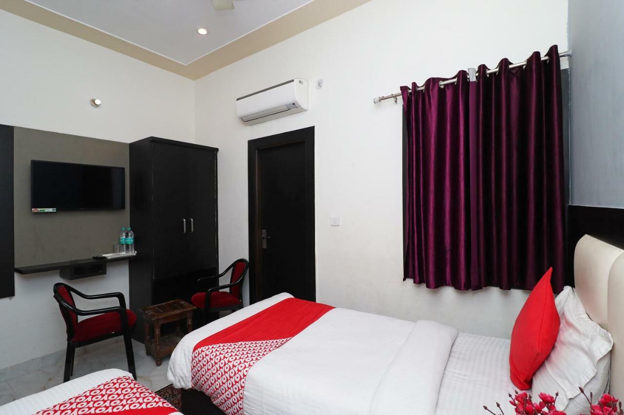 Hotel Aaradhya Residency Agra  Esterno foto