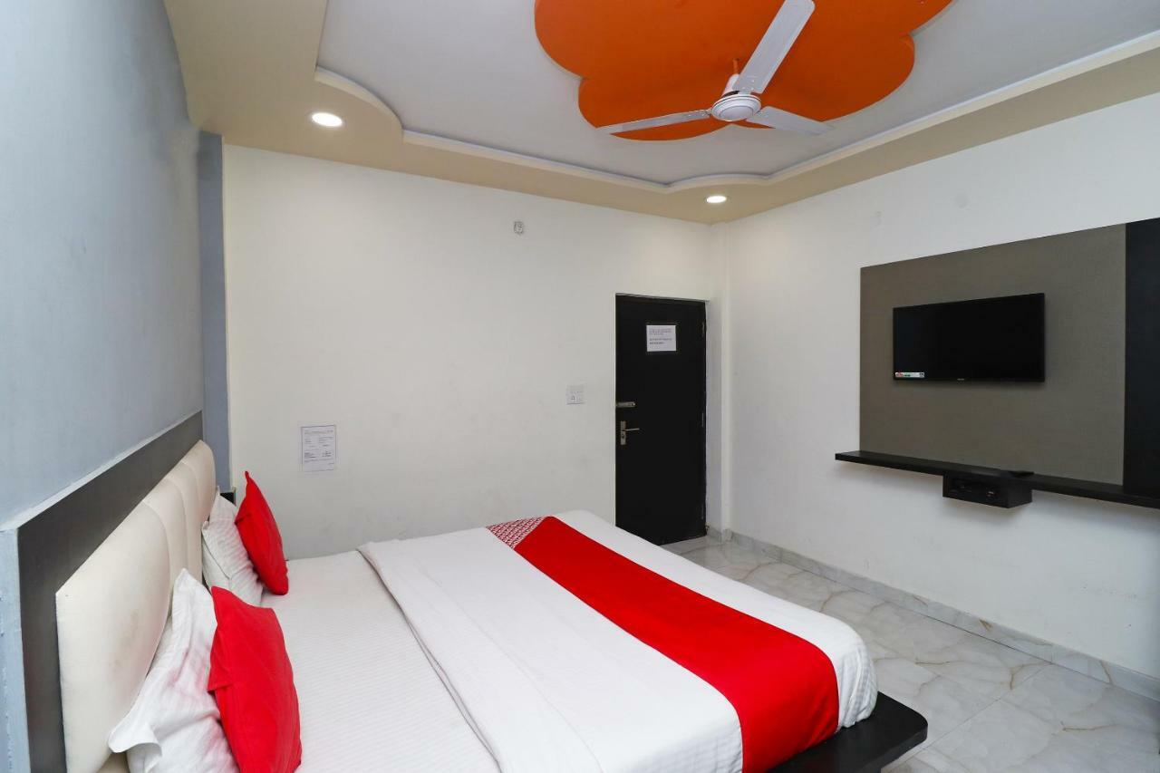 Hotel Aaradhya Residency Agra  Esterno foto