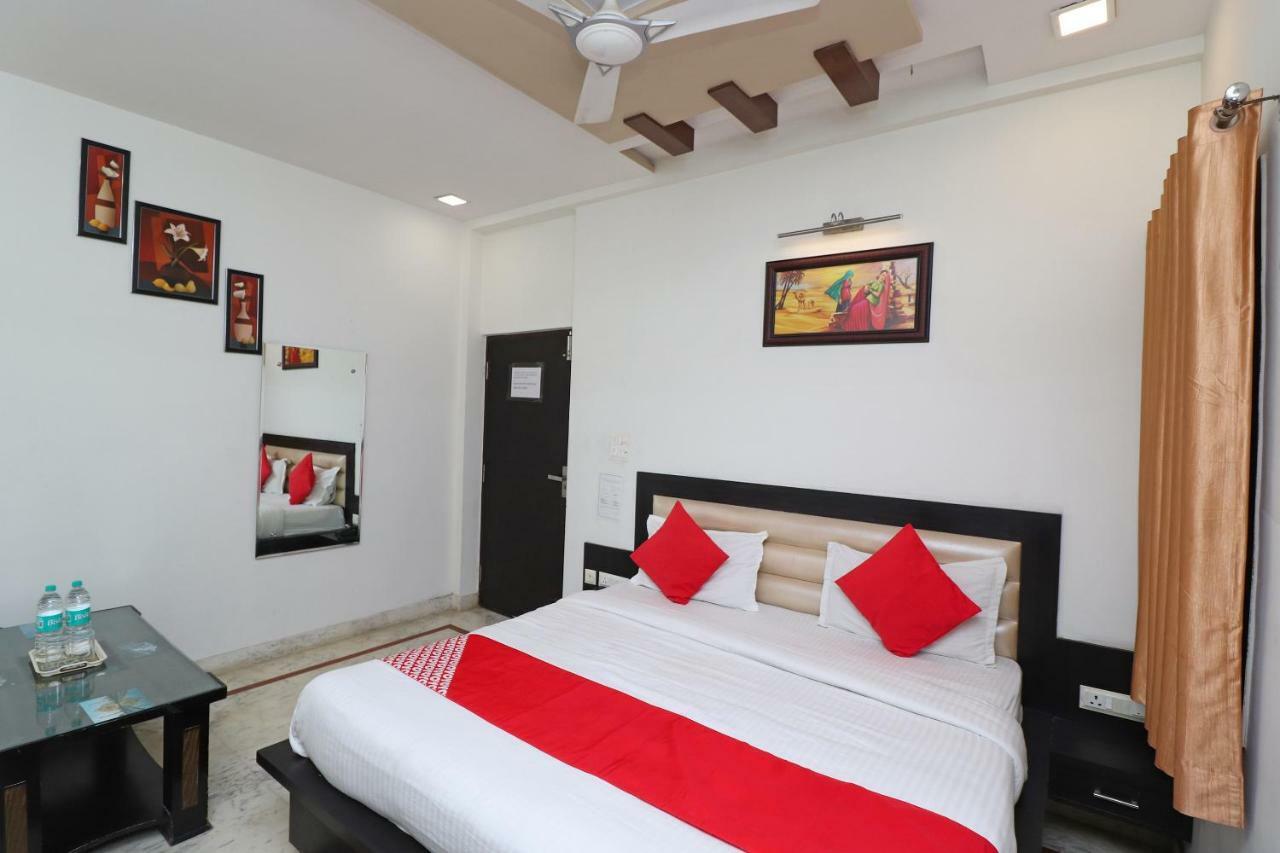 Hotel Aaradhya Residency Agra  Esterno foto